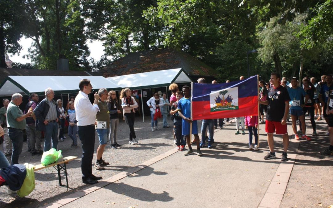 **WIR SIND ÜBERWÄLTIGT**